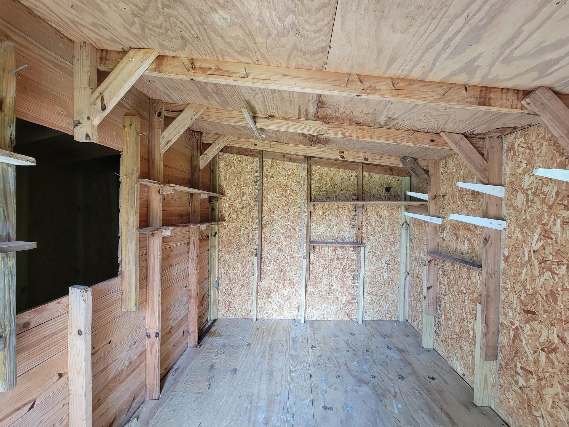 725 Cahill Road, Angleton, TX 77515 725 Cahill Road, Angleton, TX 77515