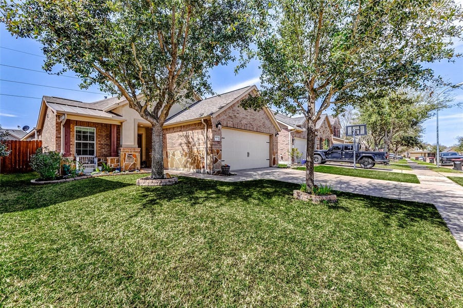 Property photo for 9973 Spring Rock Lane, Brookshire, TX