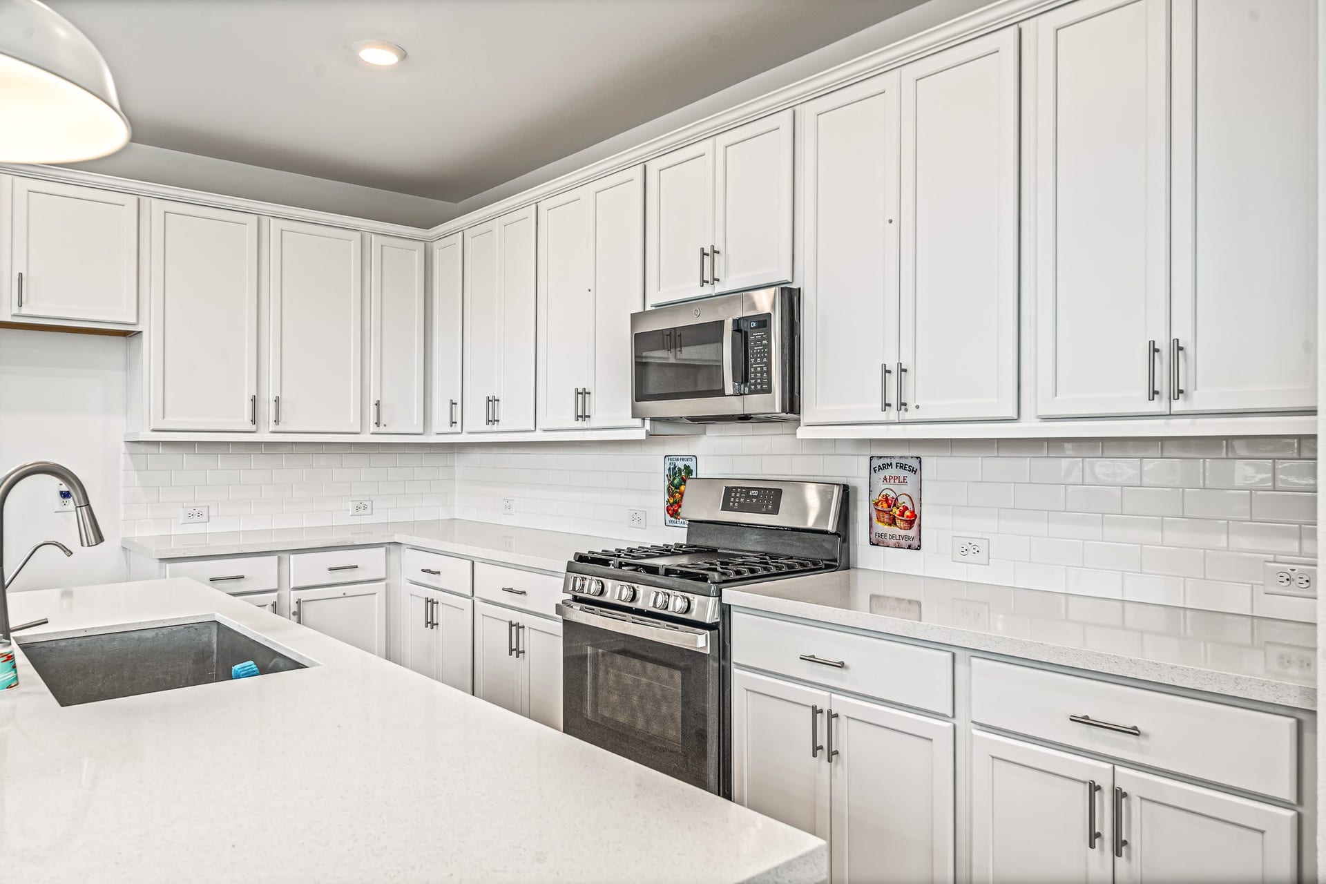 17602 Carnation Glen Drive, Richmond, TX 77407 17602 Carnation Glen Drive, Richmond, TX 77407