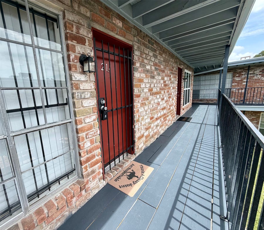 Property photo for 5615 Bissonnet Street, #214 A, Houston, TX
