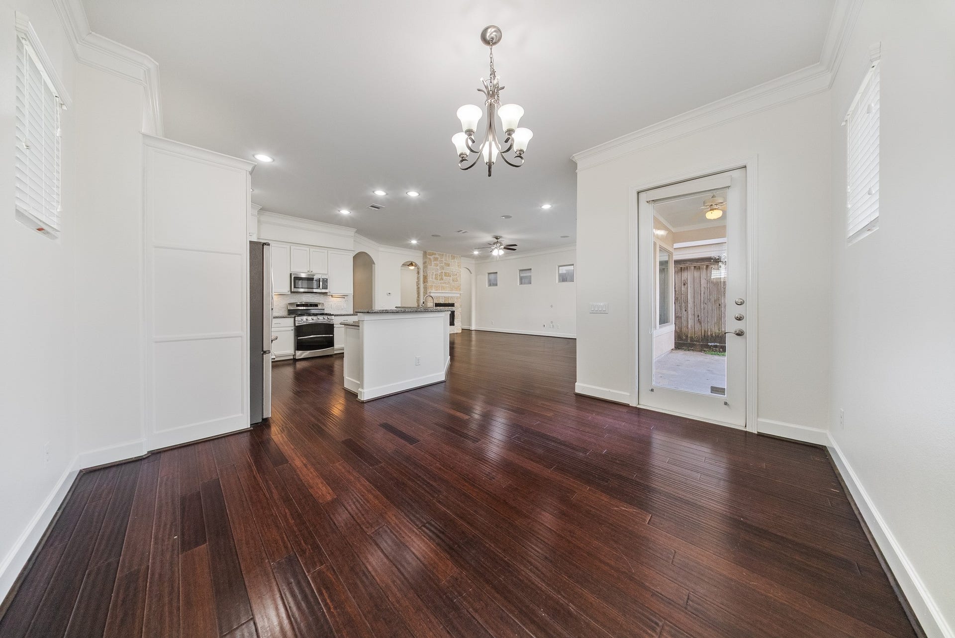 4421 Marina Street, Houston, TX 77007 4421 Marina Street, Houston, TX 77007