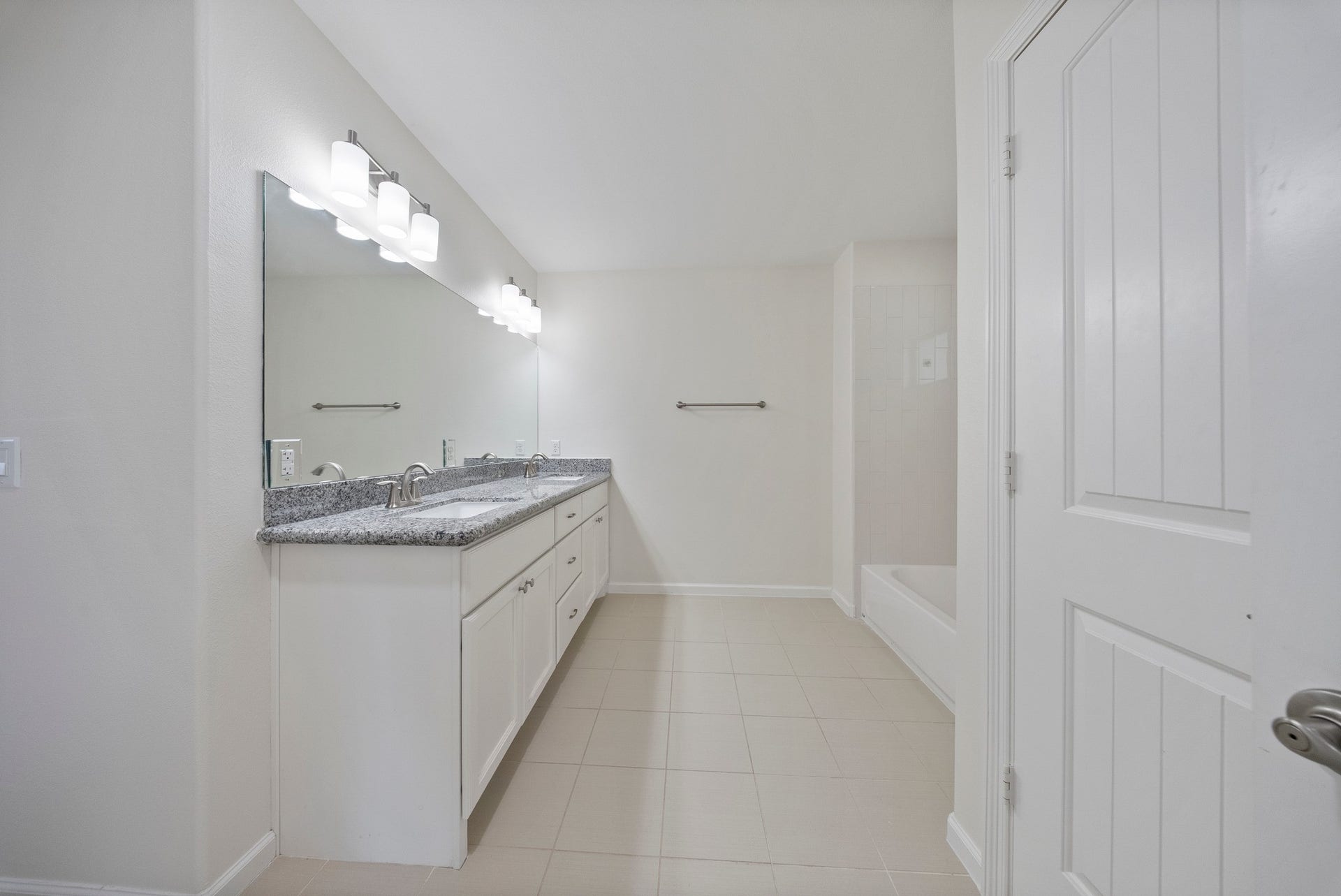 4421 Marina Street, Houston, TX 77007 4421 Marina Street, Houston, TX 77007