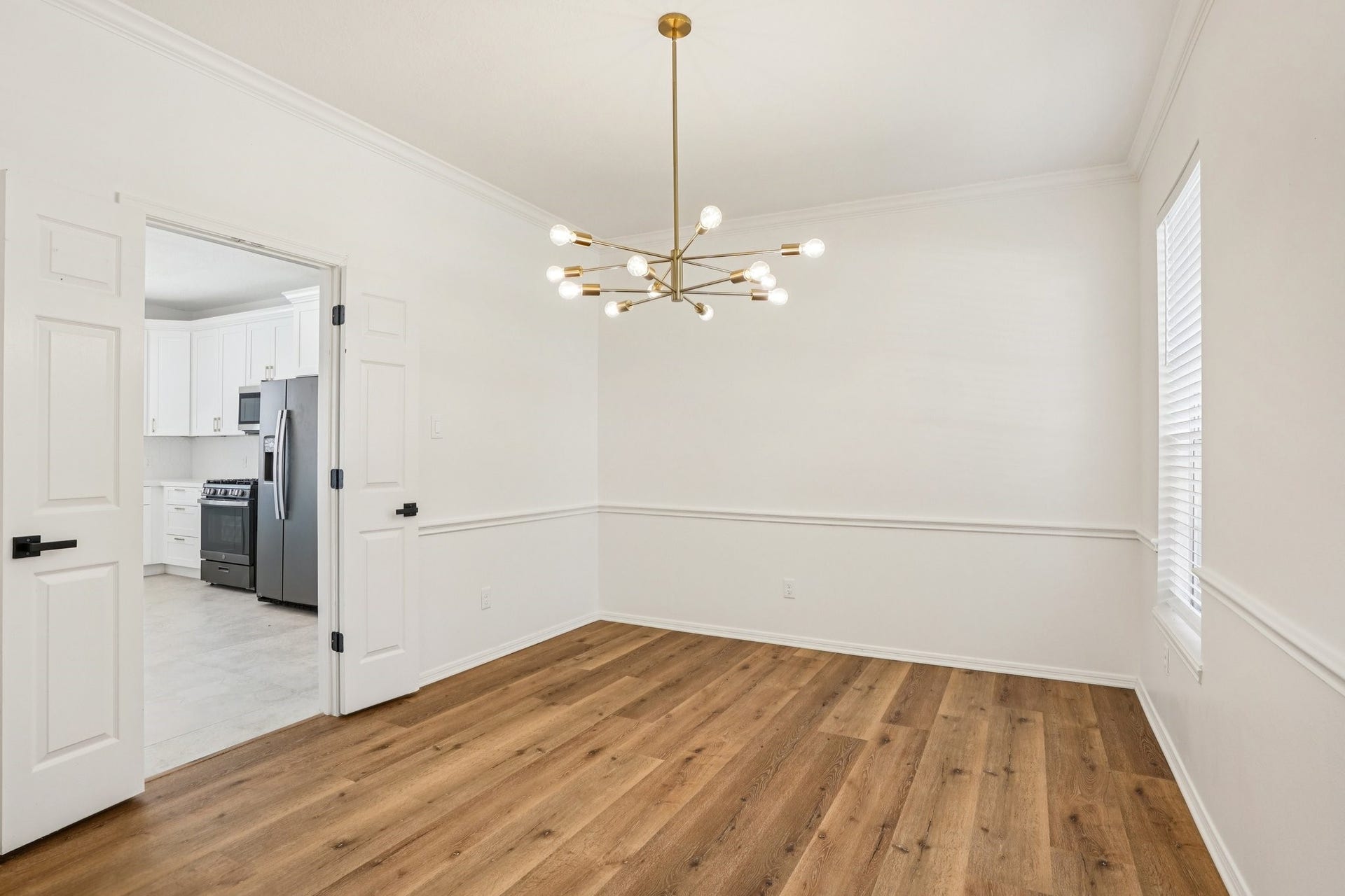 1808 N Mission Circle, Friendswood, TX 77546 1808 N Mission Circle, Friendswood, TX 77546