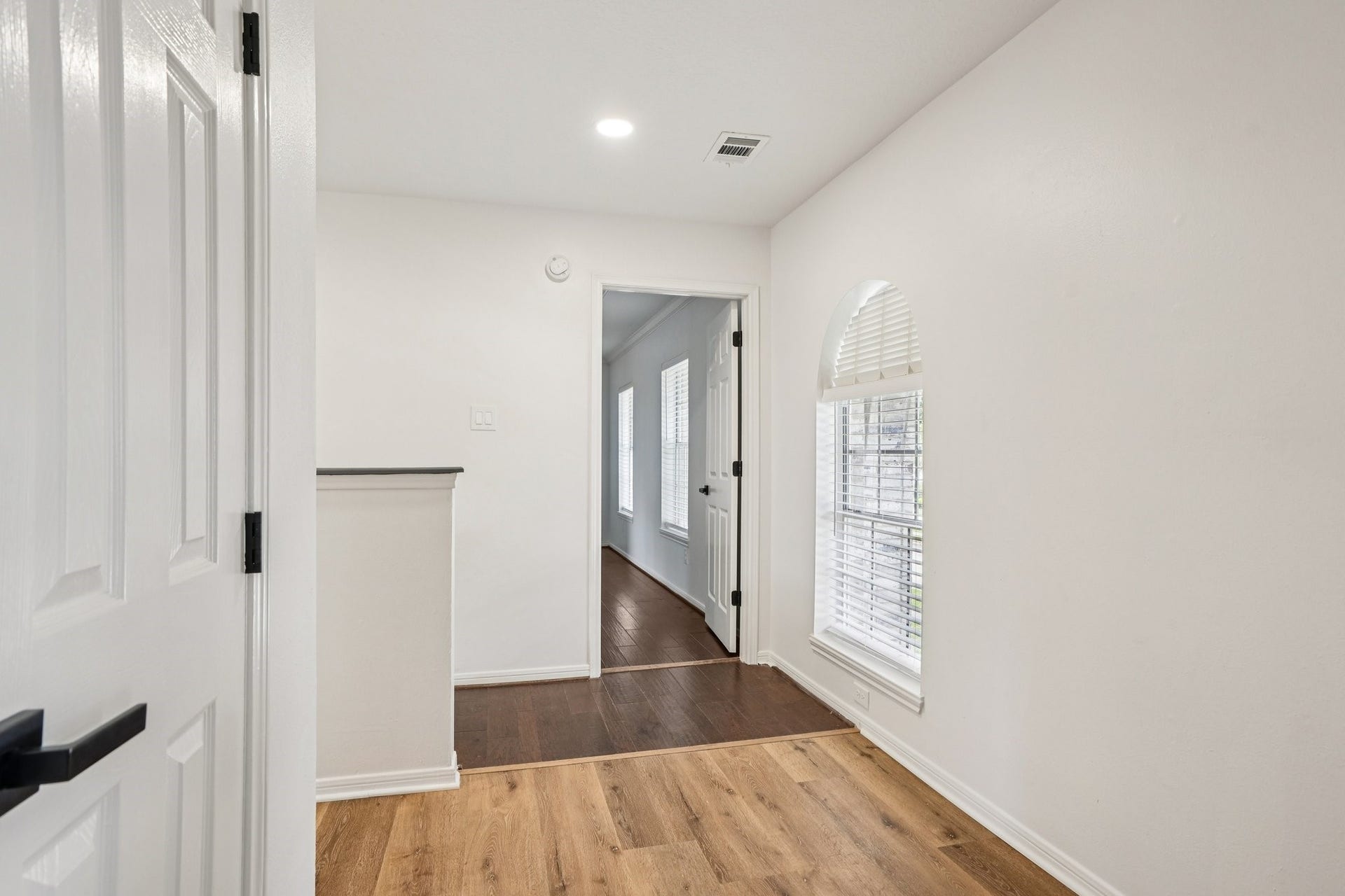 1808 N Mission Circle, Friendswood, TX 77546 1808 N Mission Circle, Friendswood, TX 77546