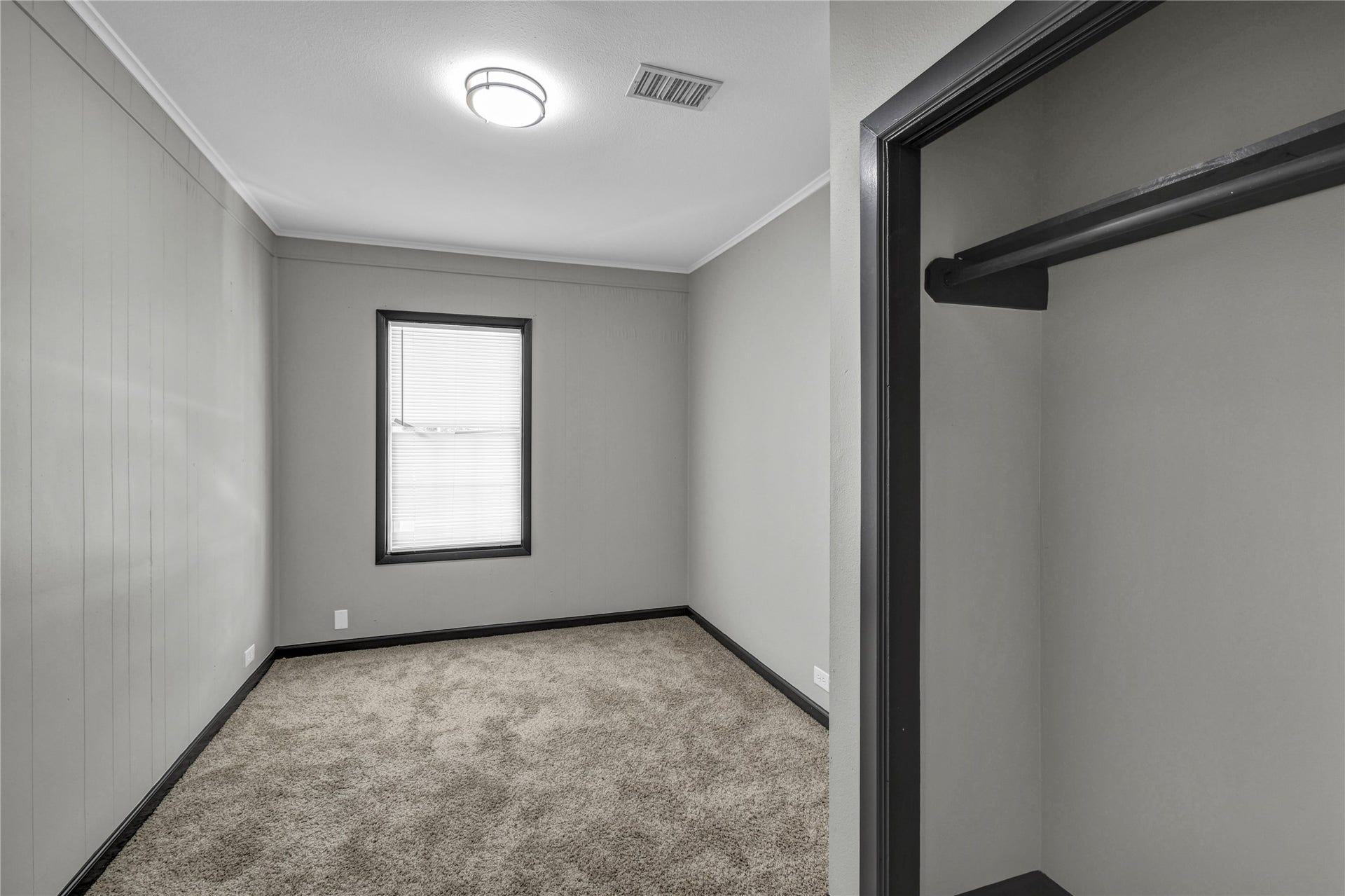 2642 Cedar Drive, La Marque, TX 77568 secondary bedroom