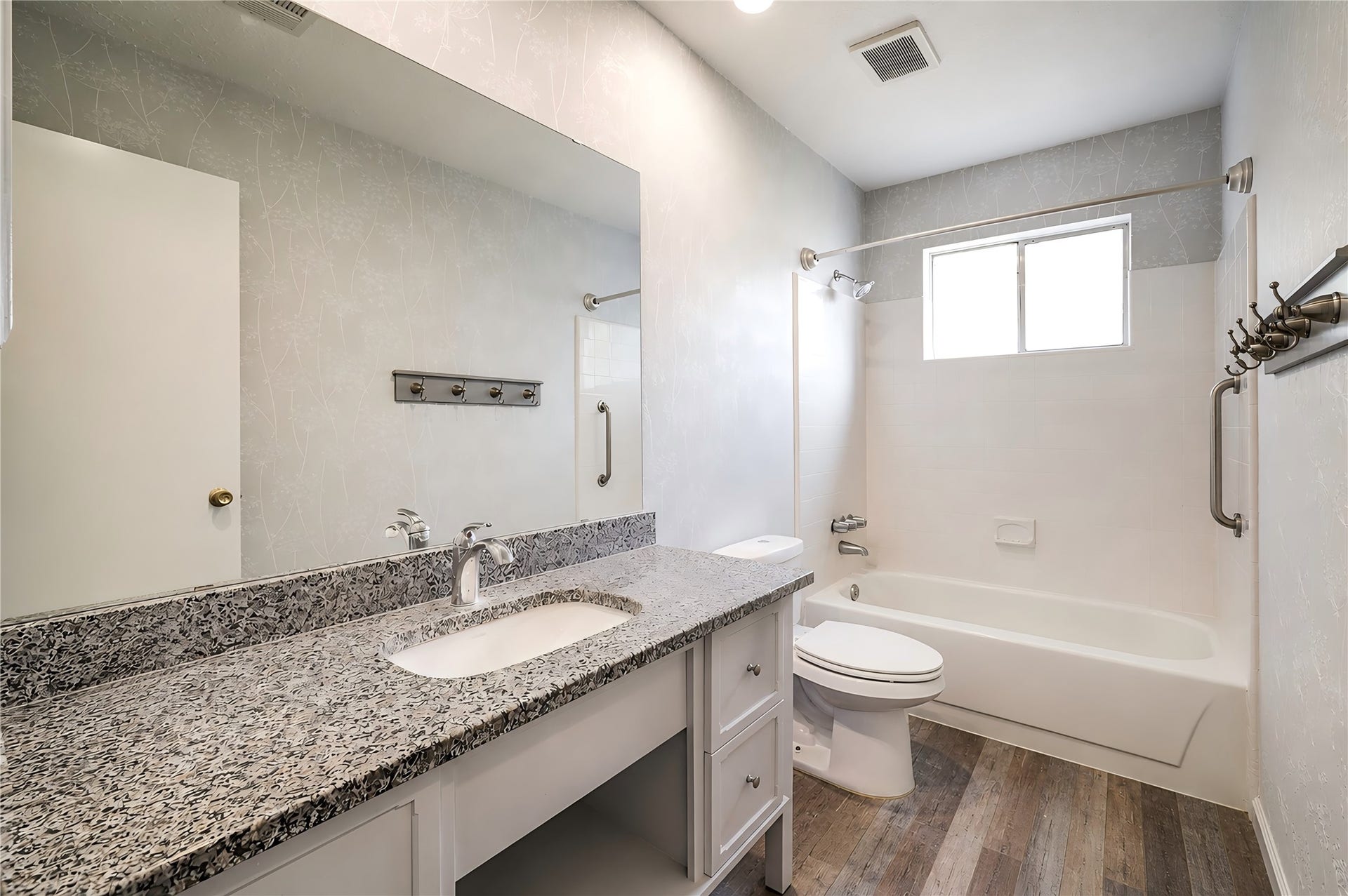 12710 Fenimore Court, Sugar Land, TX 77478