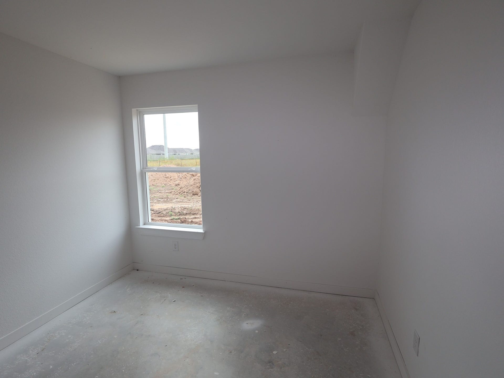 1018 Garnet Star Drive, La Marque, TX 77568 1018 Garnet Star Drive, La Marque, TX 77568