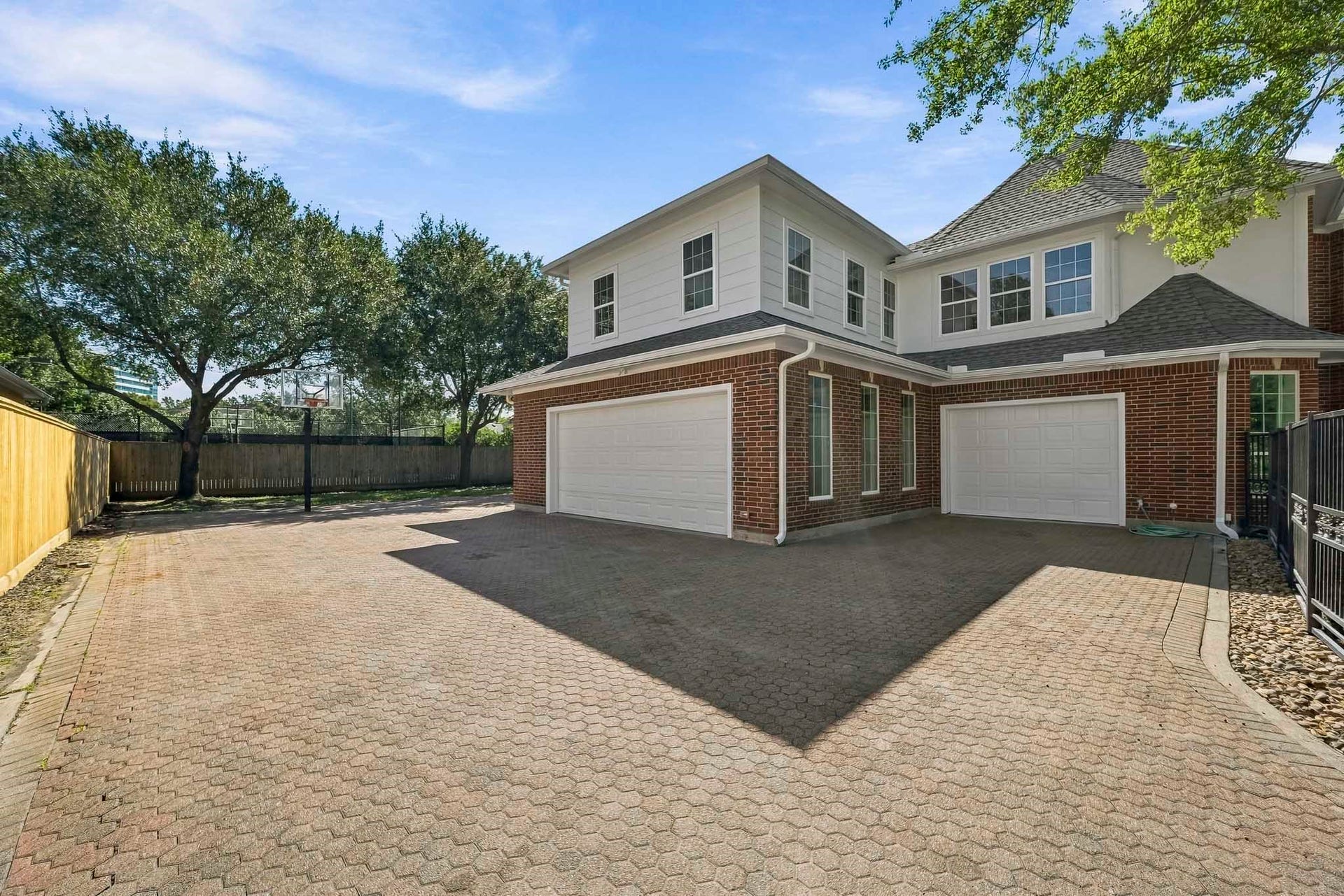 An oversized 3-car garage offers tons of space!