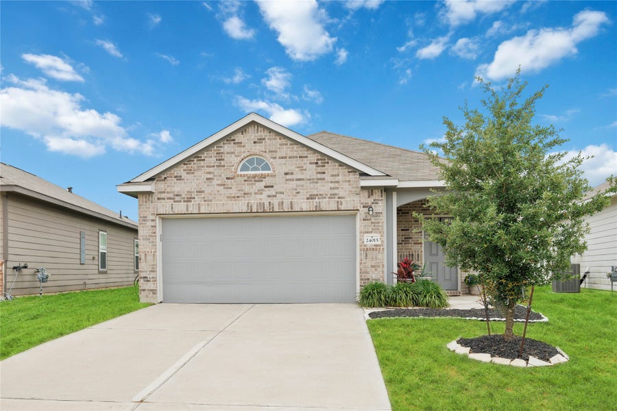 Property photo for 24015 Farmstead Drive, Hockley, TX