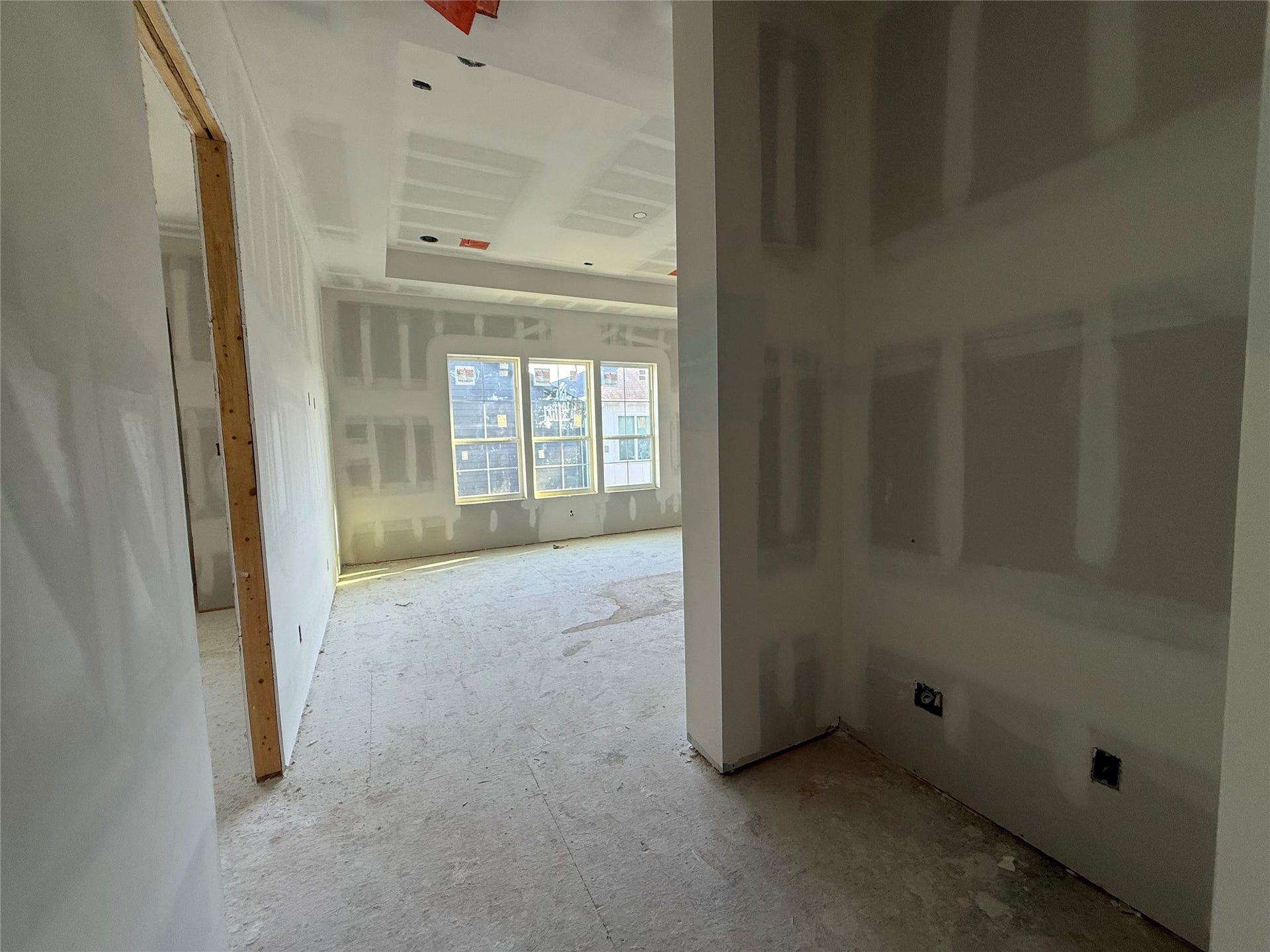 1021 Nadine Street, Houston, TX 77009 Hotel-like primary bedroom suite will feature a coffee bar with mini fridge as you enter.