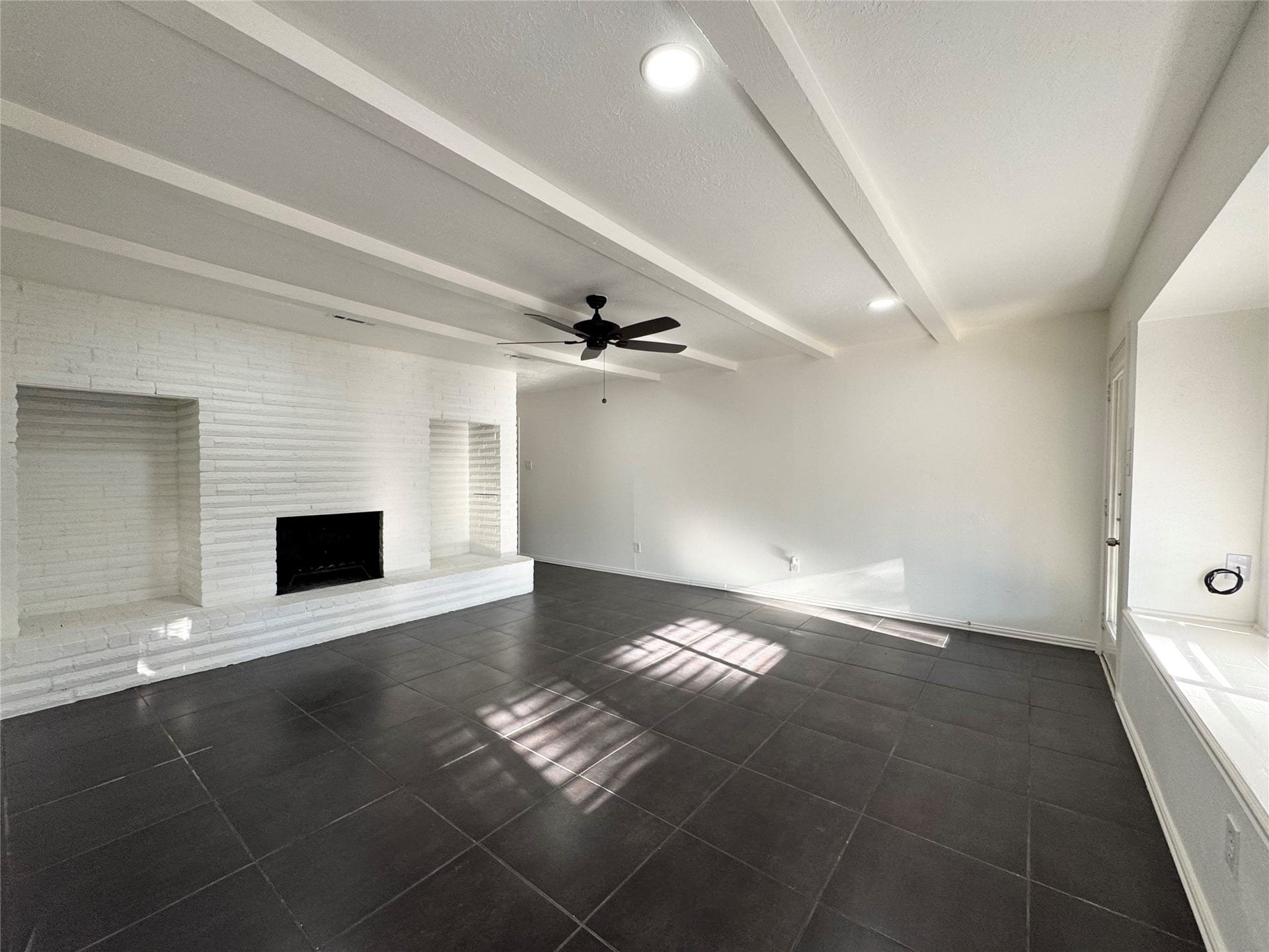 23123 Lestergate Drive, Spring, TX 77373 23123 Lestergate Drive, Spring, TX 77373