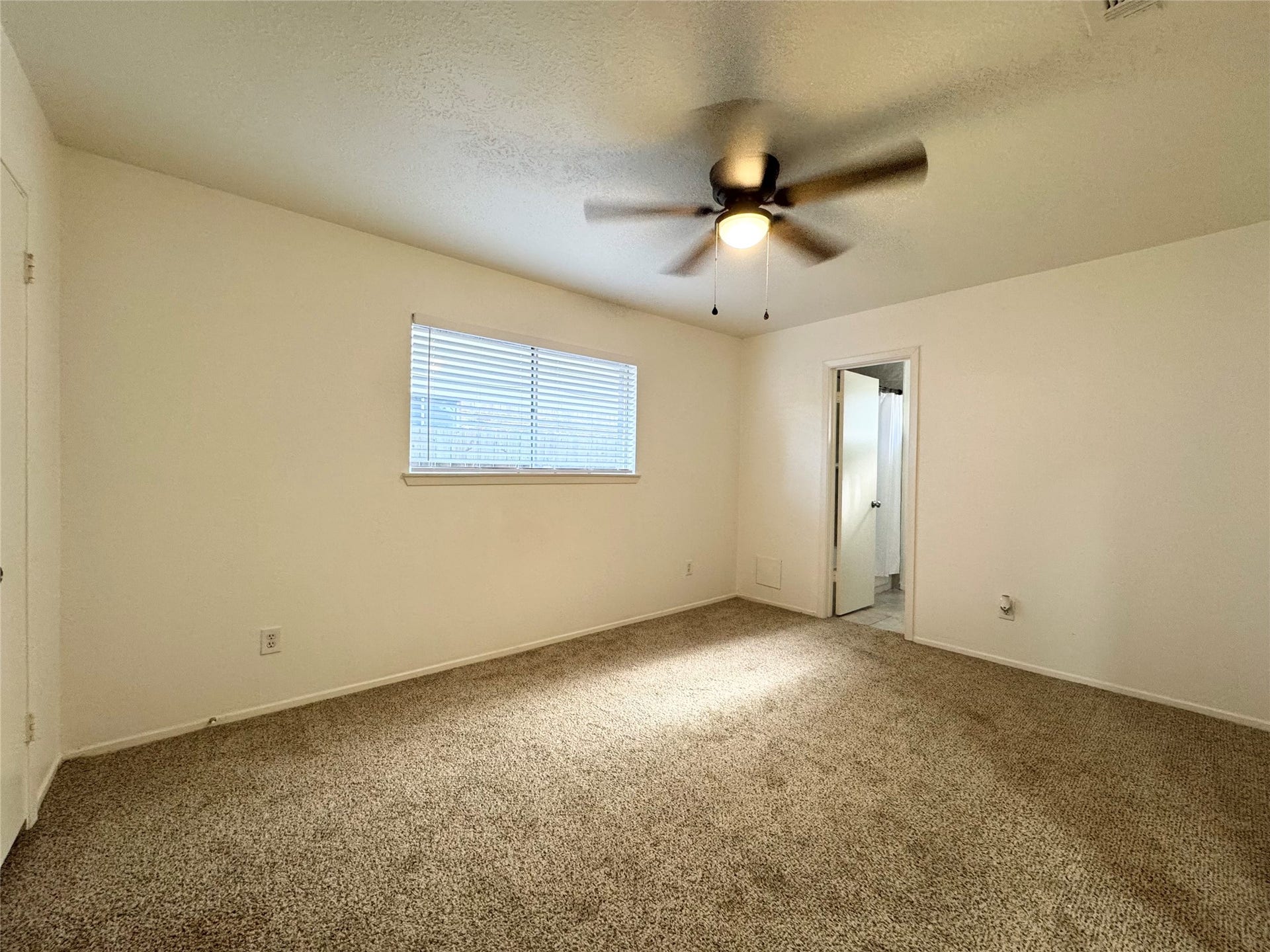 23123 Lestergate Drive, Spring, TX 77373 23123 Lestergate Drive, Spring, TX 77373