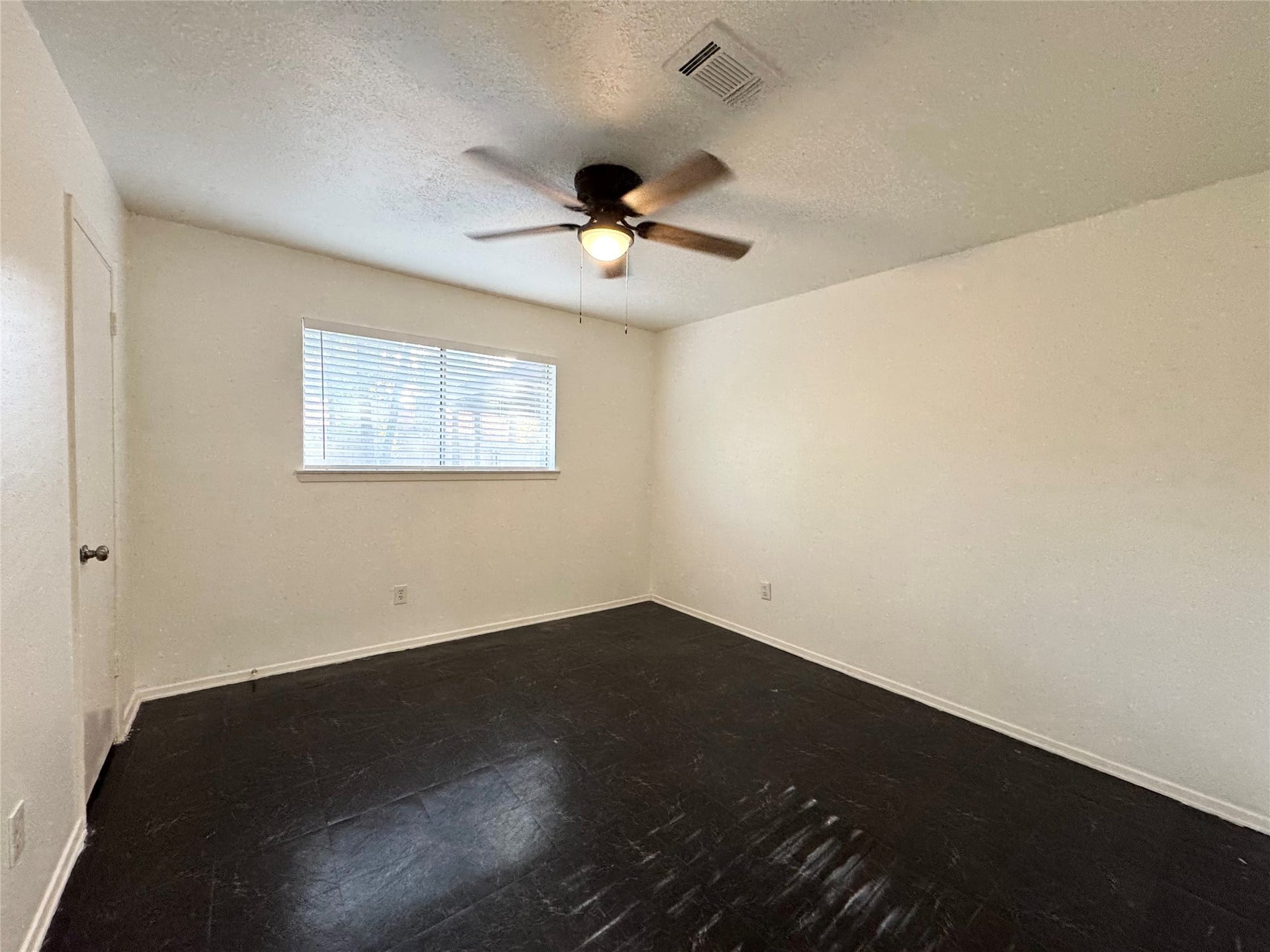 23123 Lestergate Drive, Spring, TX 77373 23123 Lestergate Drive, Spring, TX 77373