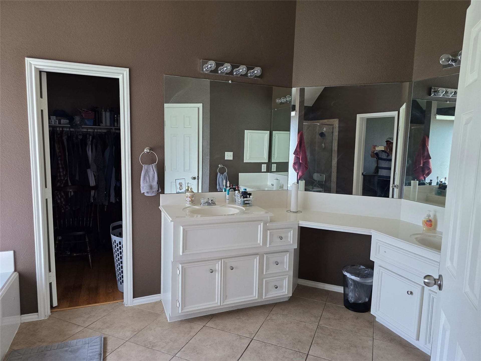 2414 Hidden Park Court, Richmond, TX 77469