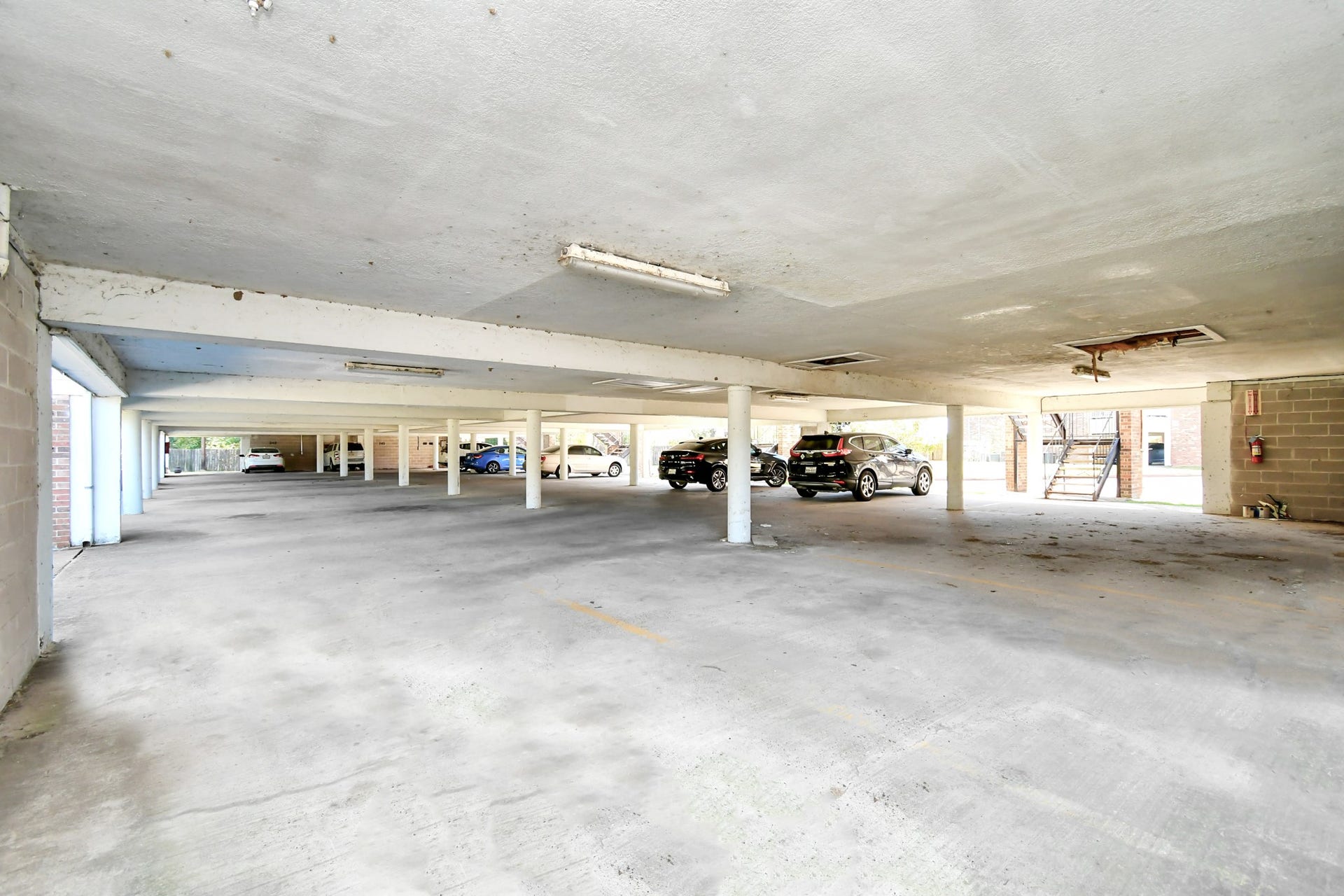 2501 Gulf Freeway, #250D, Dickinson, TX 77539 2501 Gulf Freeway, #250D, Dickinson, TX 77539