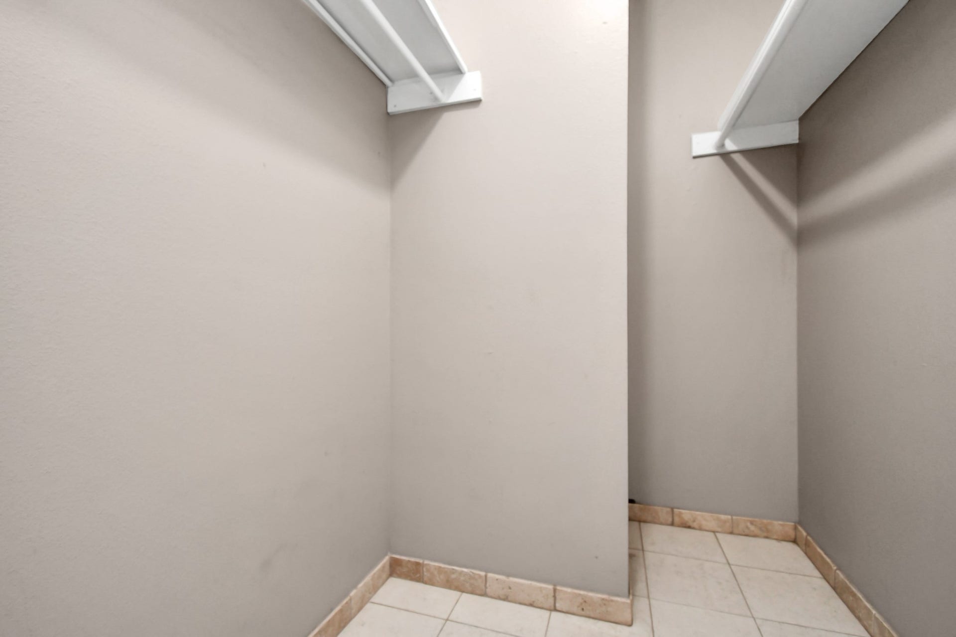 2501 Gulf Freeway, #250D, Dickinson, TX 77539 2501 Gulf Freeway, #250D, Dickinson, TX 77539