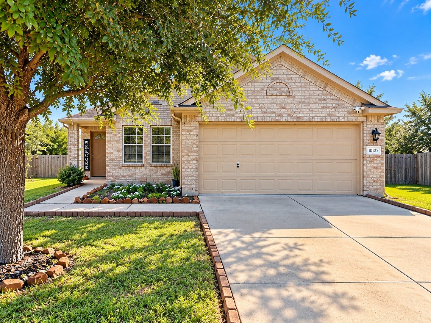 10122 Mariposa Stream Court, Houston, TX 77044 10122 Mariposa Stream Court, Houston, TX 77044