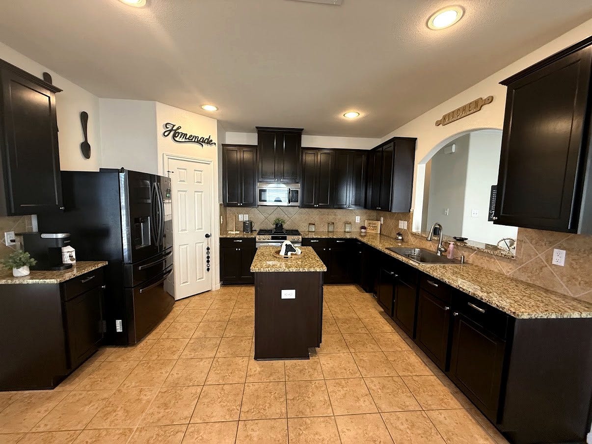 10122 Mariposa Stream Court, Houston, TX 77044 10122 Mariposa Stream Court, Houston, TX 77044