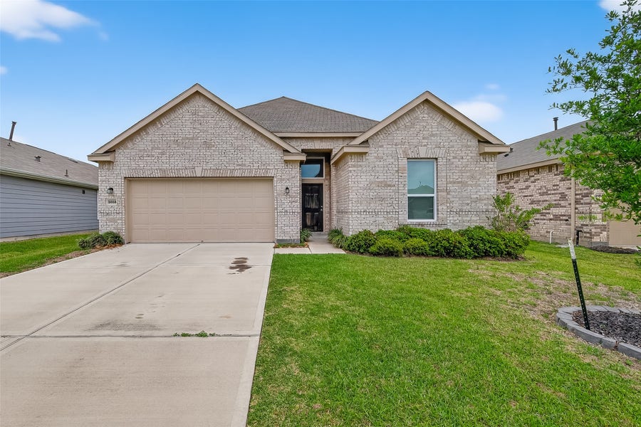 Property photo for 2023 Katalonia Lane, Fresno, TX