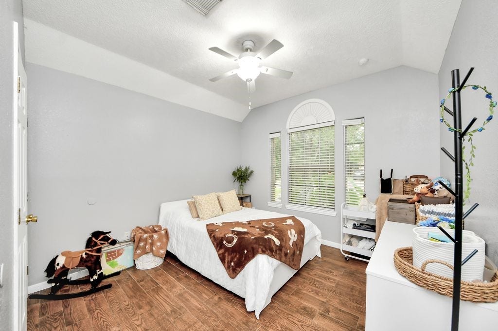 5400 Village Lane, Baytown, TX 77521 5400 Village Lane, Baytown, TX 77521