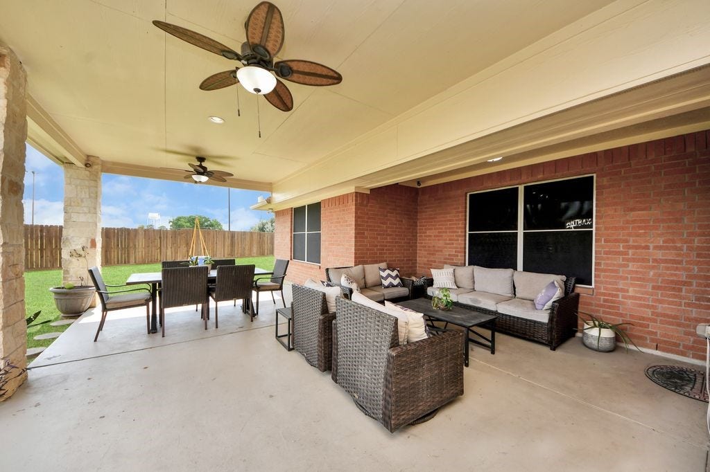 5400 Village Lane, Baytown, TX 77521 5400 Village Lane, Baytown, TX 77521