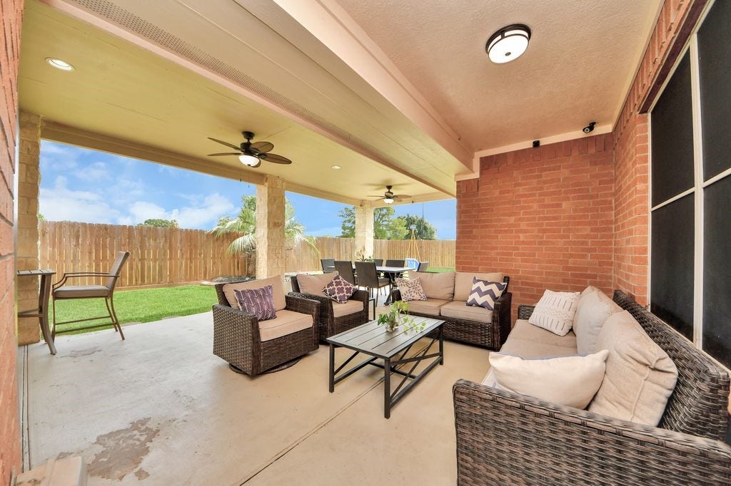 5400 Village Lane, Baytown, TX 77521 5400 Village Lane, Baytown, TX 77521