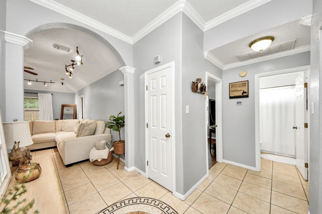 5400 Village Lane, Baytown, TX 77521 5400 Village Lane, Baytown, TX 77521