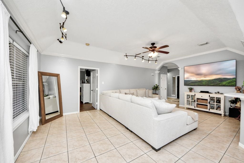 5400 Village Lane, Baytown, TX 77521 5400 Village Lane, Baytown, TX 77521