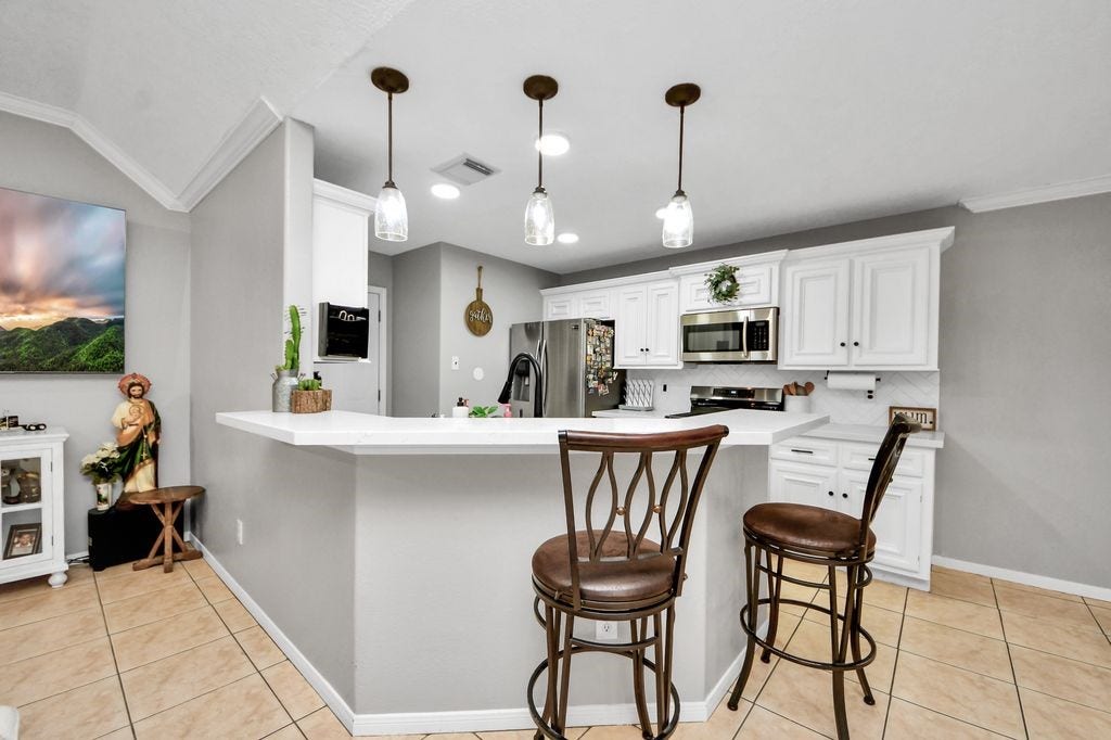 5400 Village Lane, Baytown, TX 77521 5400 Village Lane, Baytown, TX 77521
