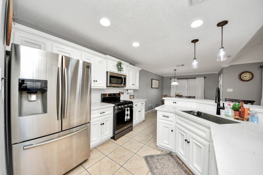 5400 Village Lane, Baytown, TX 77521 5400 Village Lane, Baytown, TX 77521
