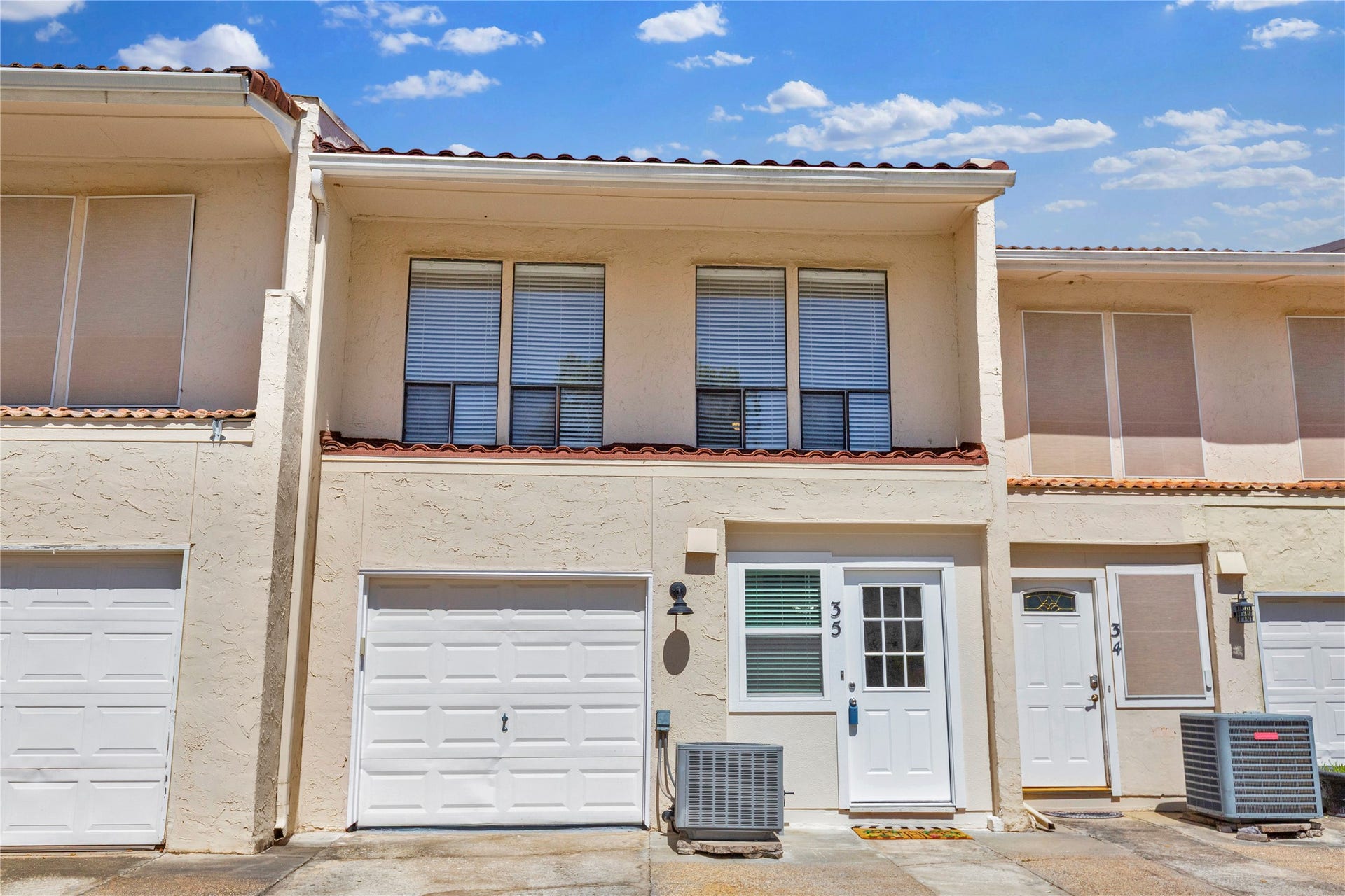 35 Regency Point, Montgomery, TX 77356 35 Regency Point, Montgomery, TX 77356