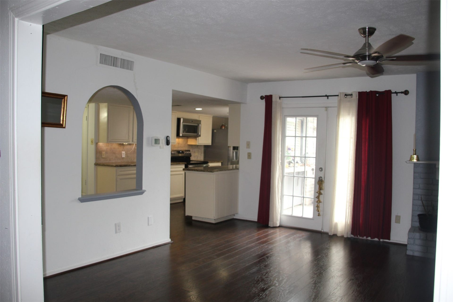 3035 Meadowview Dr Corner, Missouri City, TX 77459 3035 Meadowview Dr Corner, Missouri City, TX 77459