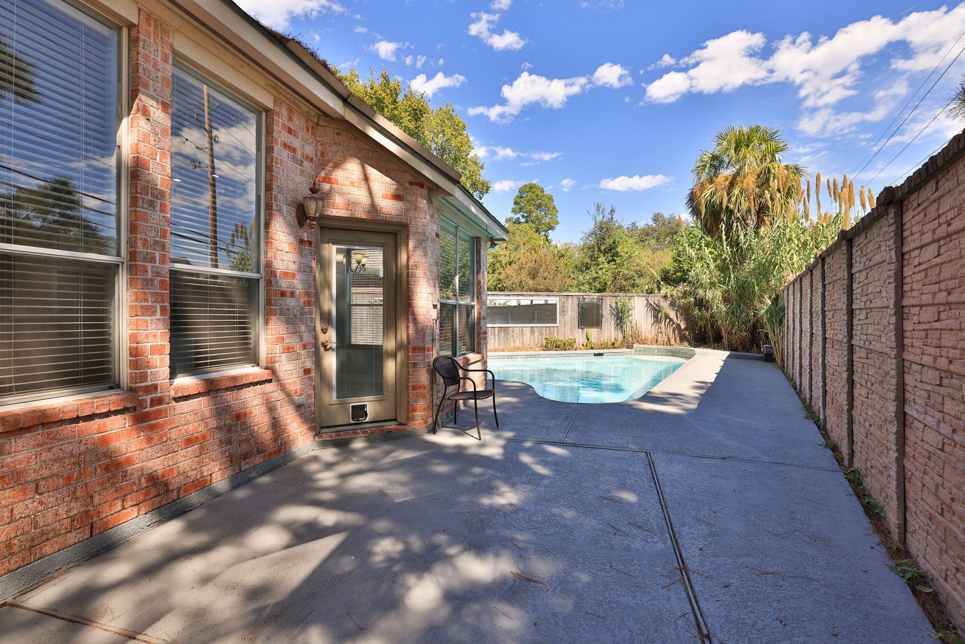 18302 Rittenhouse Park Court, Spring, TX 77379 View of the backpatio.