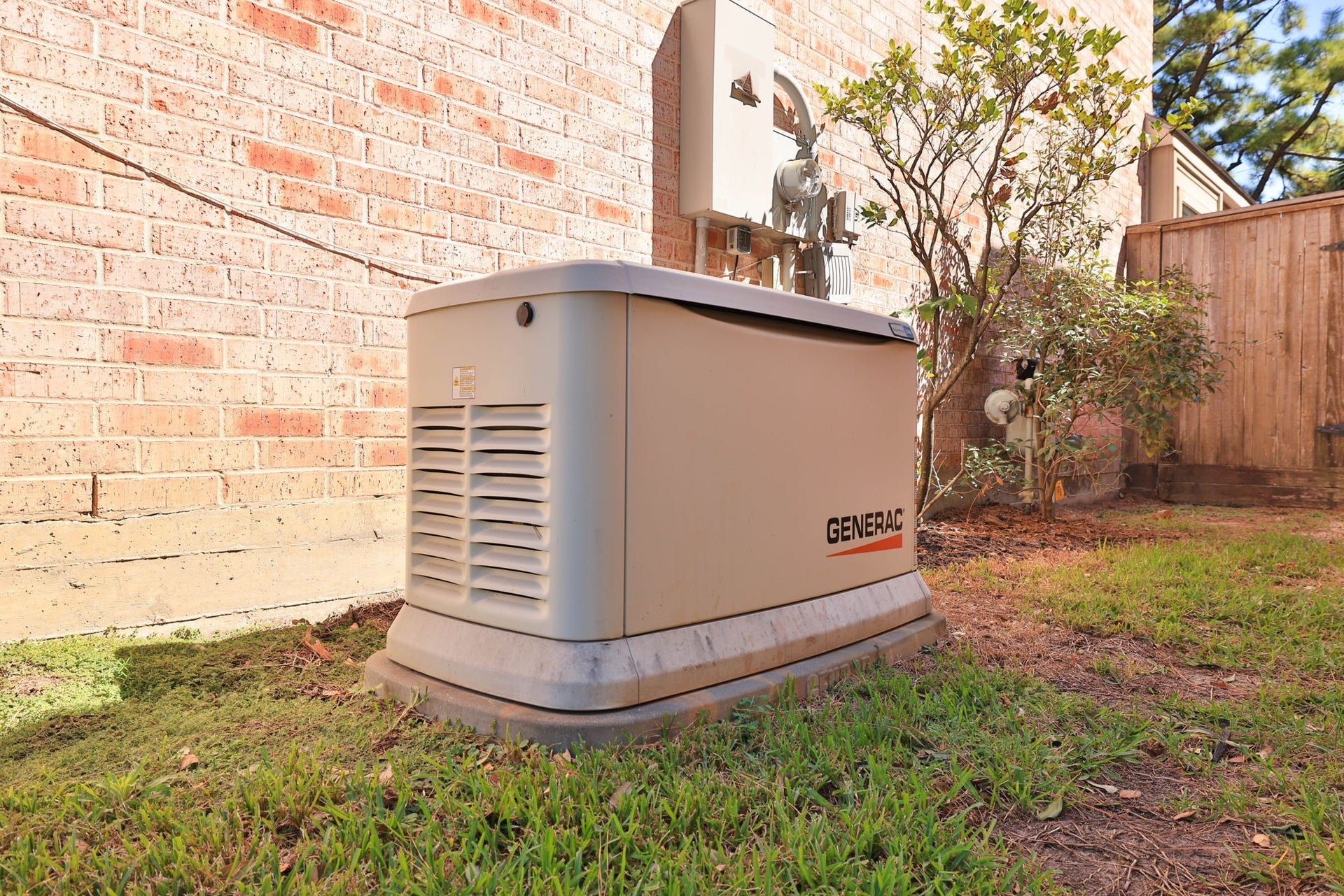 18302 Rittenhouse Park Court, Spring, TX 77379 This Generac is a gem. Should the electric go out, this will power the entire house and pool.