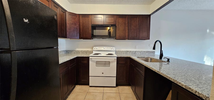 Property photo for 7117 Brendam Lane, Houston, TX