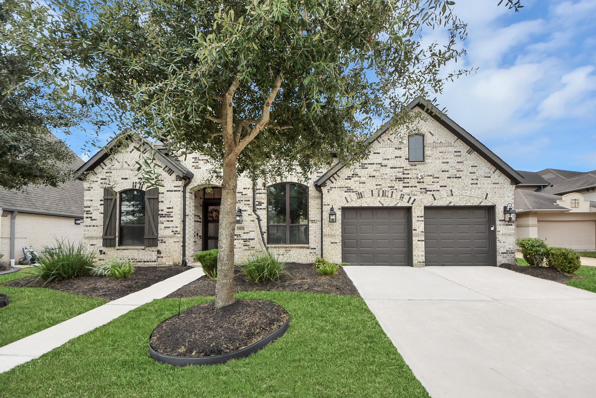 10014 Galileo Lane, Iowa Colony, TX 77583 10014 Galileo Lane, Iowa Colony, TX 77583