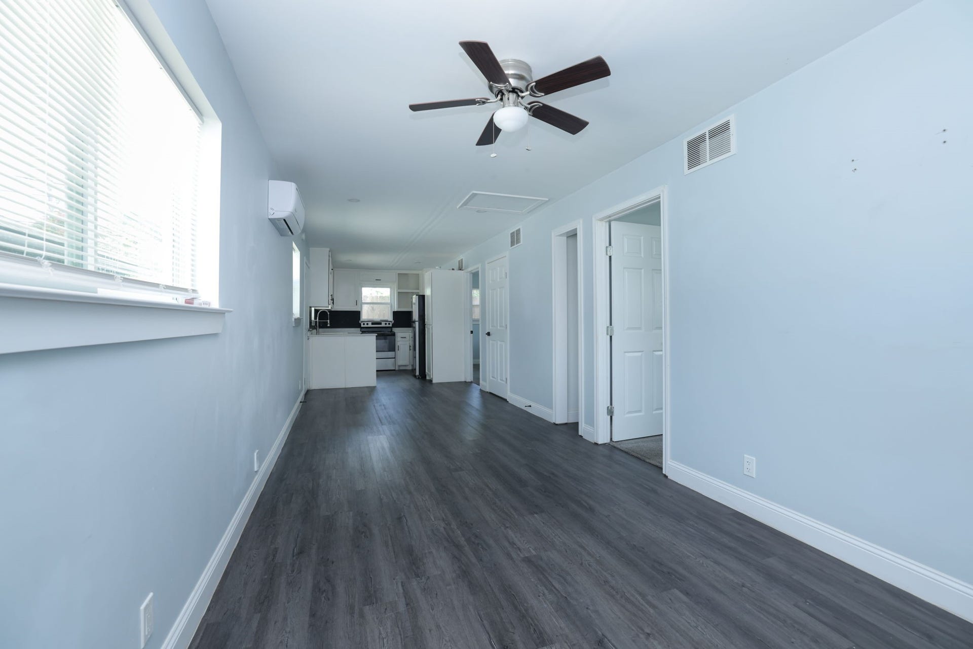 4116 Linn Street, #B, Houston, TX 77026 4116 Linn Street, #B, Houston, TX 77026