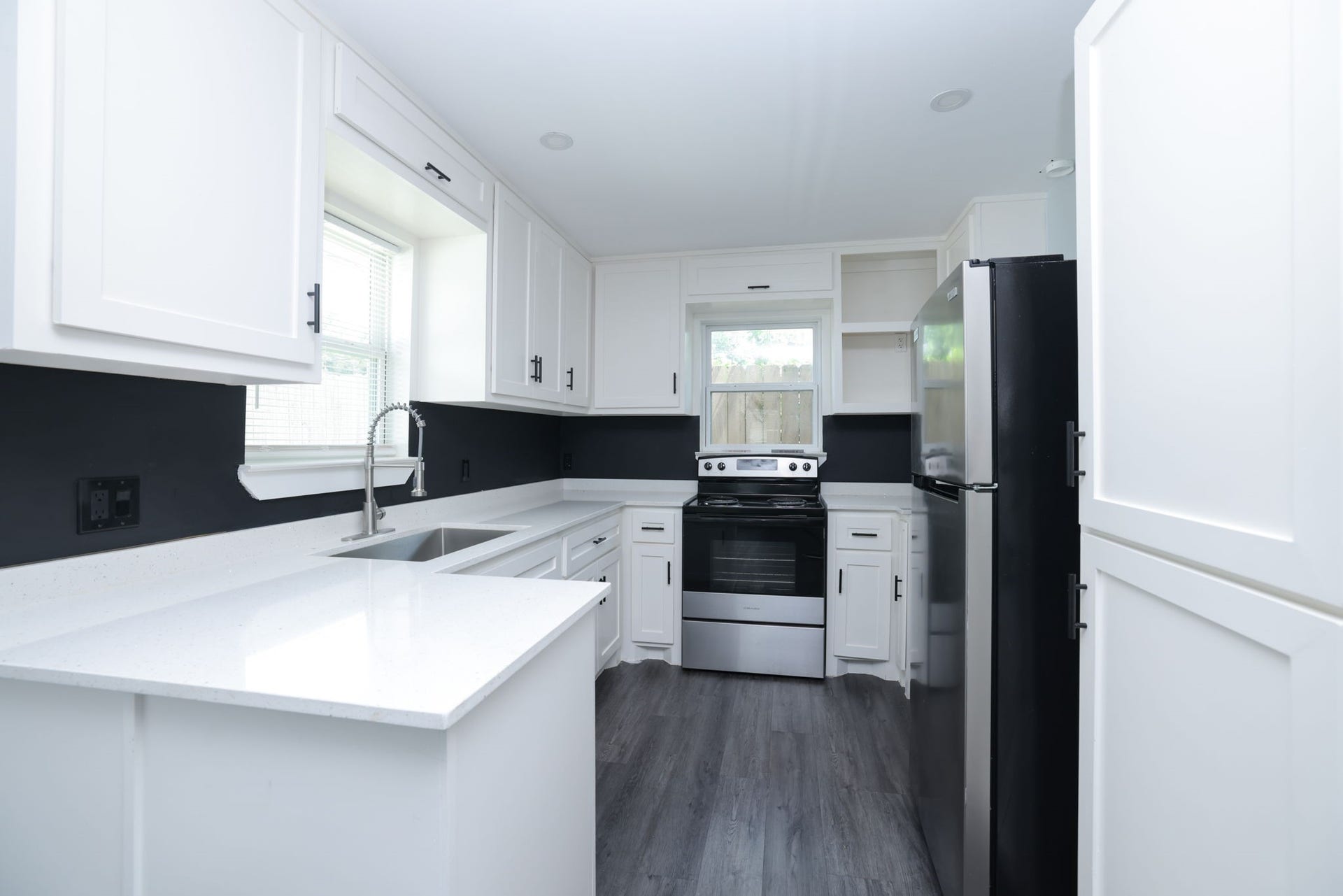 4116 Linn Street, #B, Houston, TX 77026 4116 Linn Street, #B, Houston, TX 77026