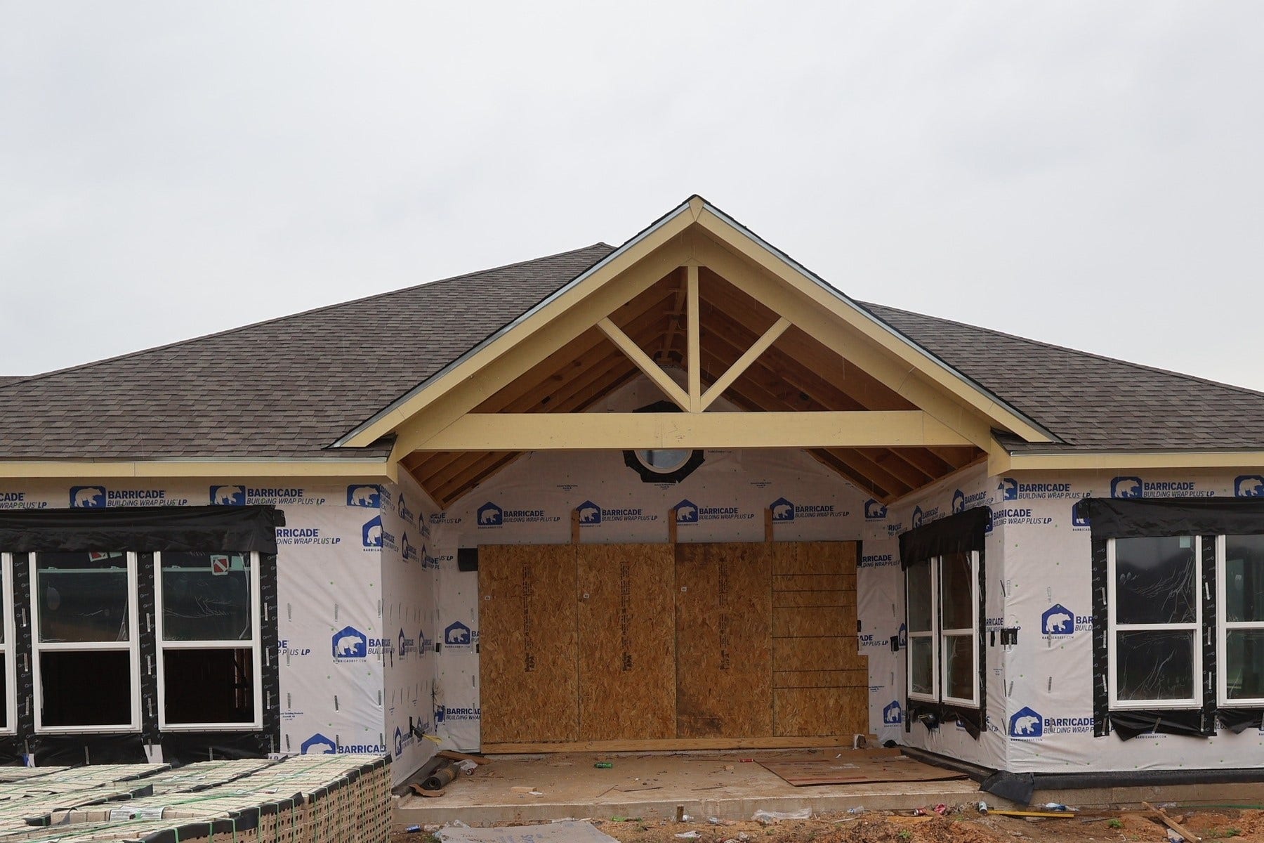 1801 S Wildflower Drive, Deer Park, TX 77536 Backyard with covered patio - still under construction!