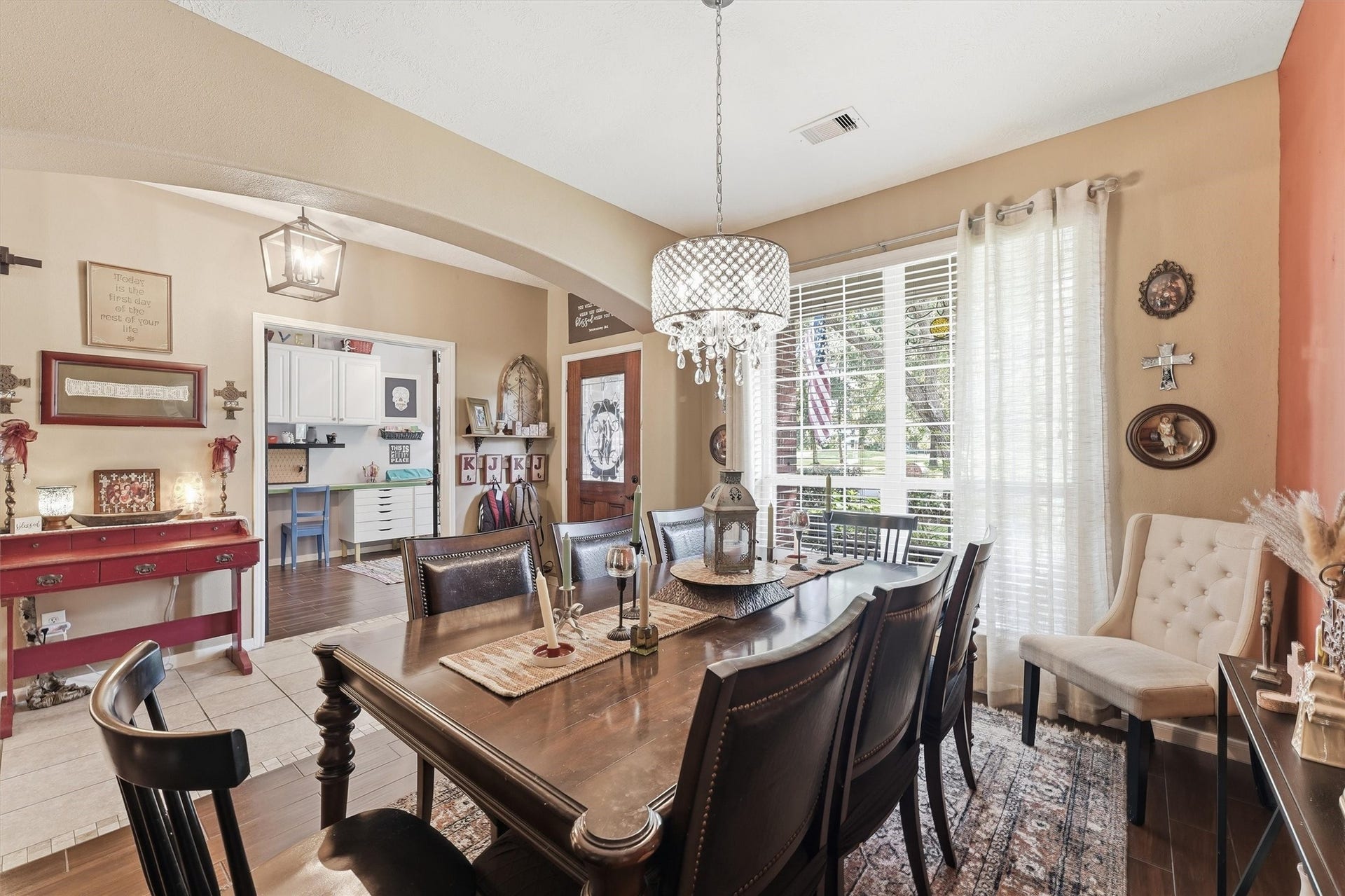 1719 Cloister Drive, Crosby, TX 77532 Formal Dining Upon Entry