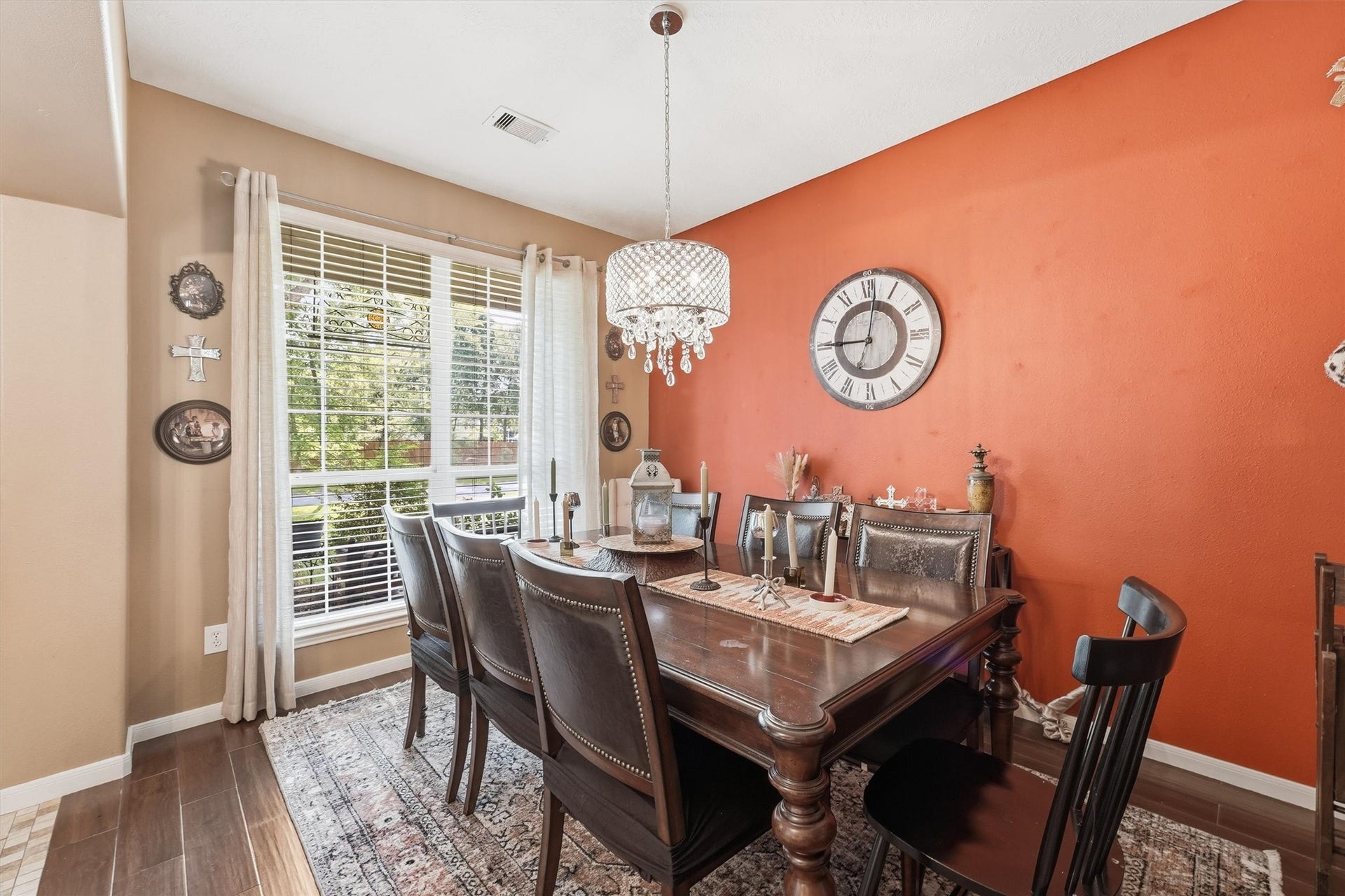 1719 Cloister Drive, Crosby, TX 77532 Formal Dining