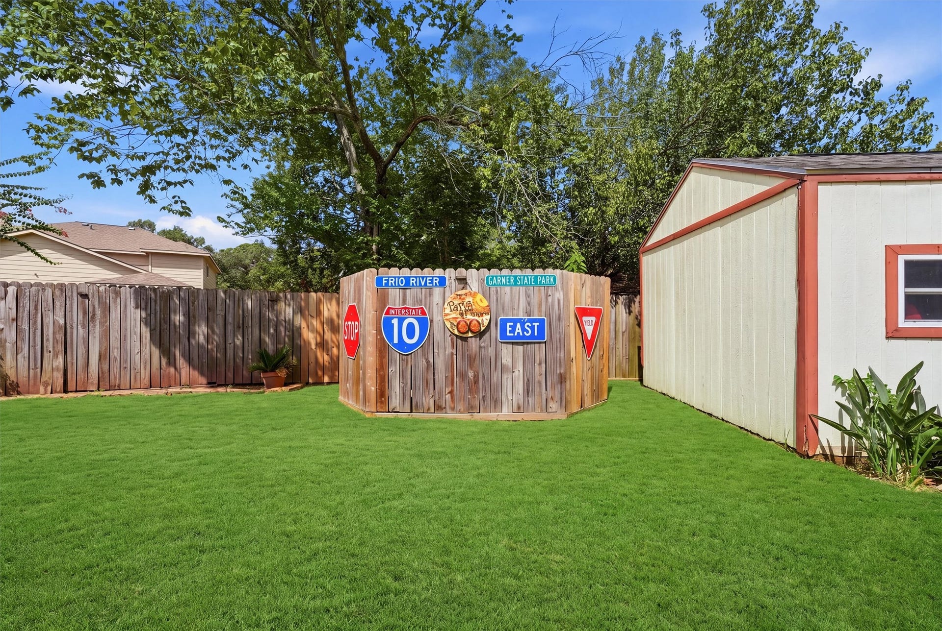1719 Cloister Drive, Crosby, TX 77532 1719 Cloister Drive, Crosby, TX 77532