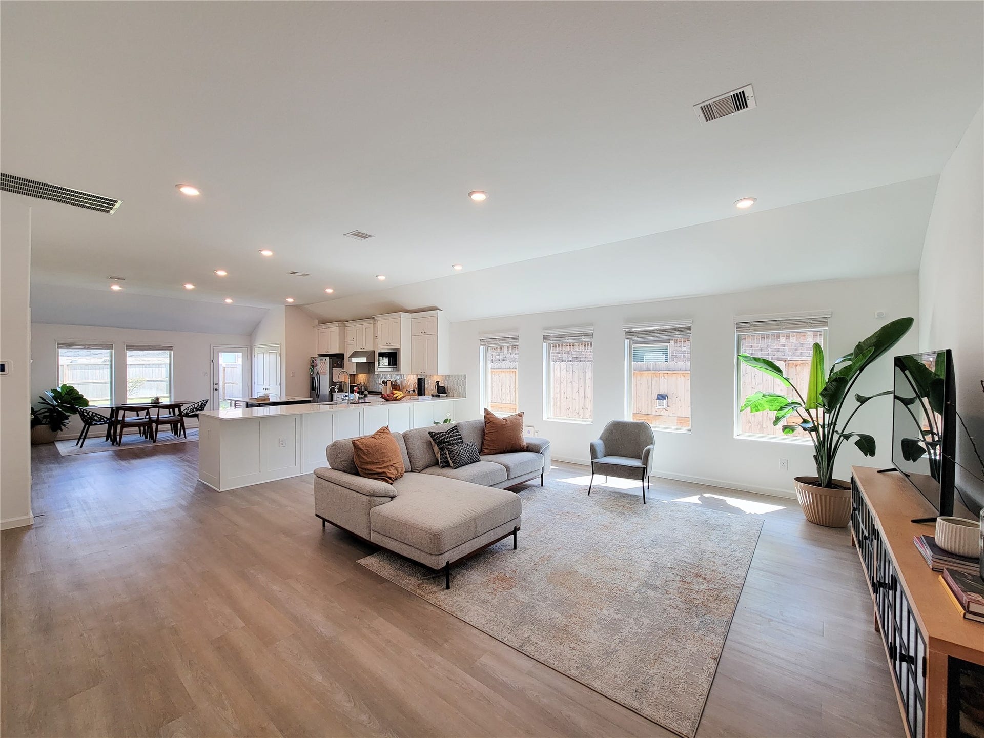 2403 Lemon Grass Drive, Fulshear, TX 77423