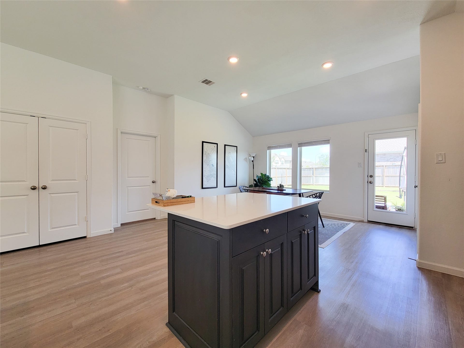 2403 Lemon Grass Drive, Fulshear, TX 77423
