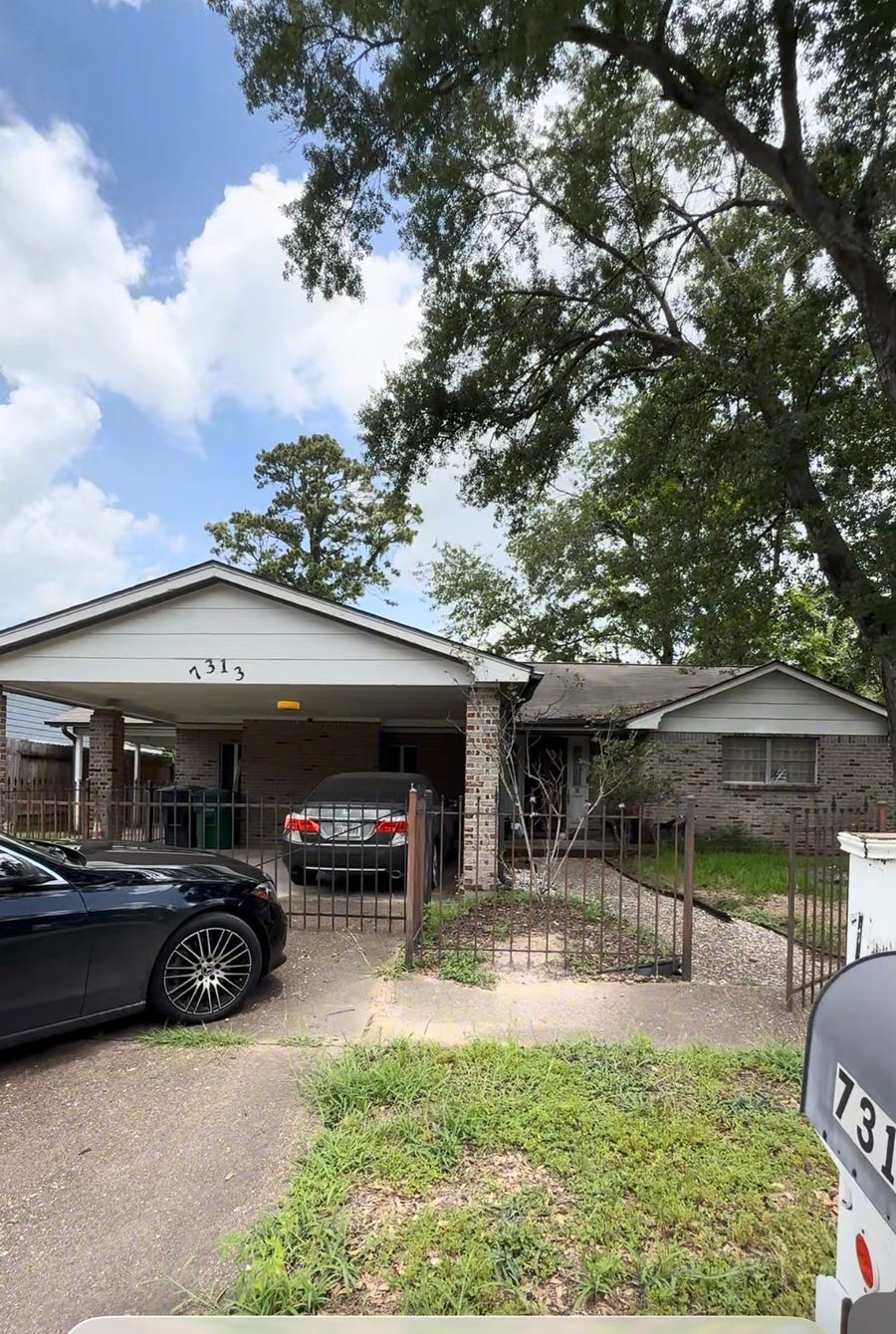 Property photo for 7313 Lakewood Drive, Houston, TX