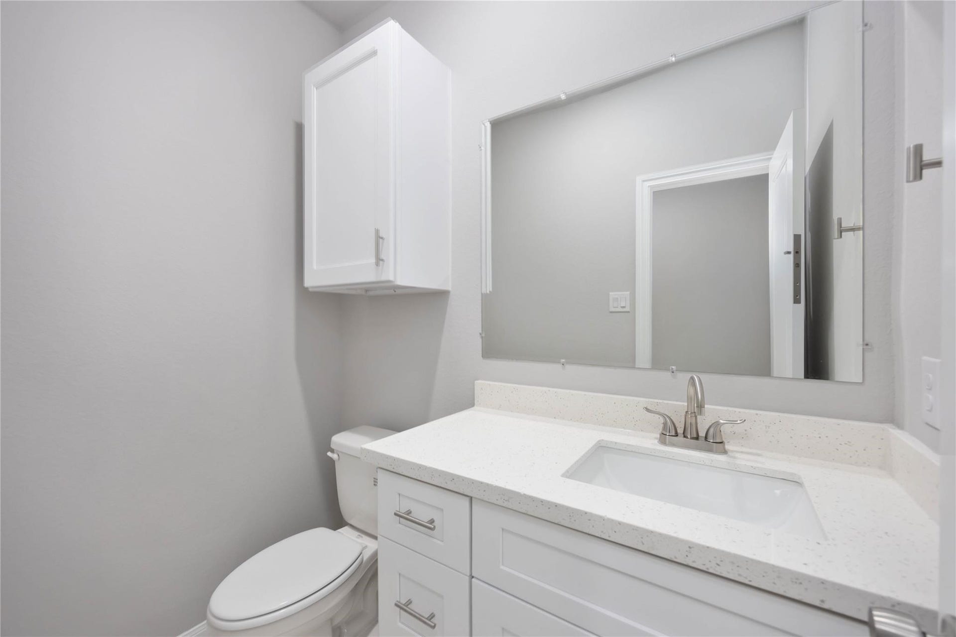 7987 Chateau Street, #B, Houston, TX 77028 7987 Chateau Street, #B, Houston, TX 77028