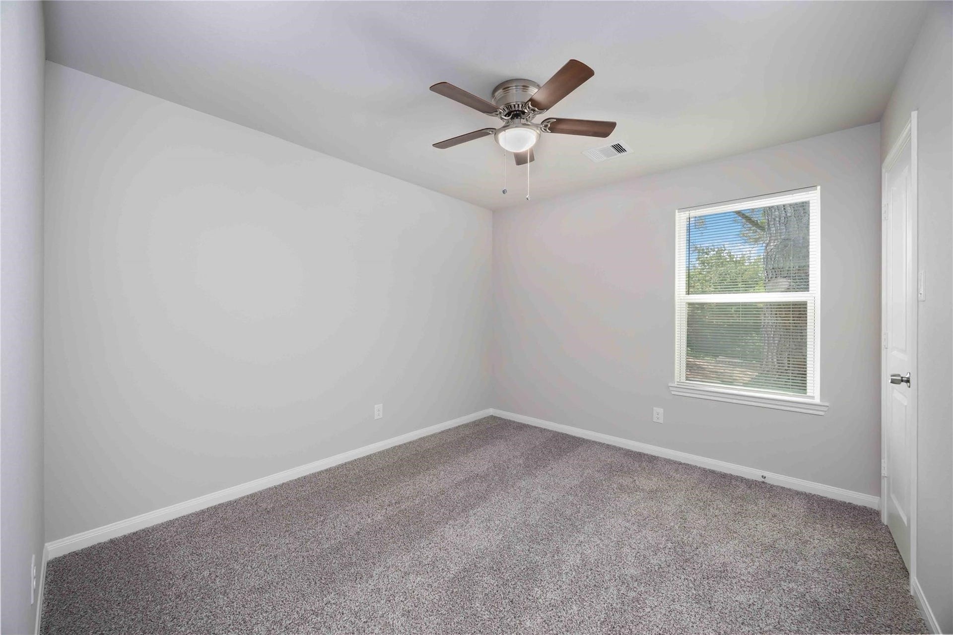 7987 Chateau Street, #B, Houston, TX 77028 7987 Chateau Street, #B, Houston, TX 77028