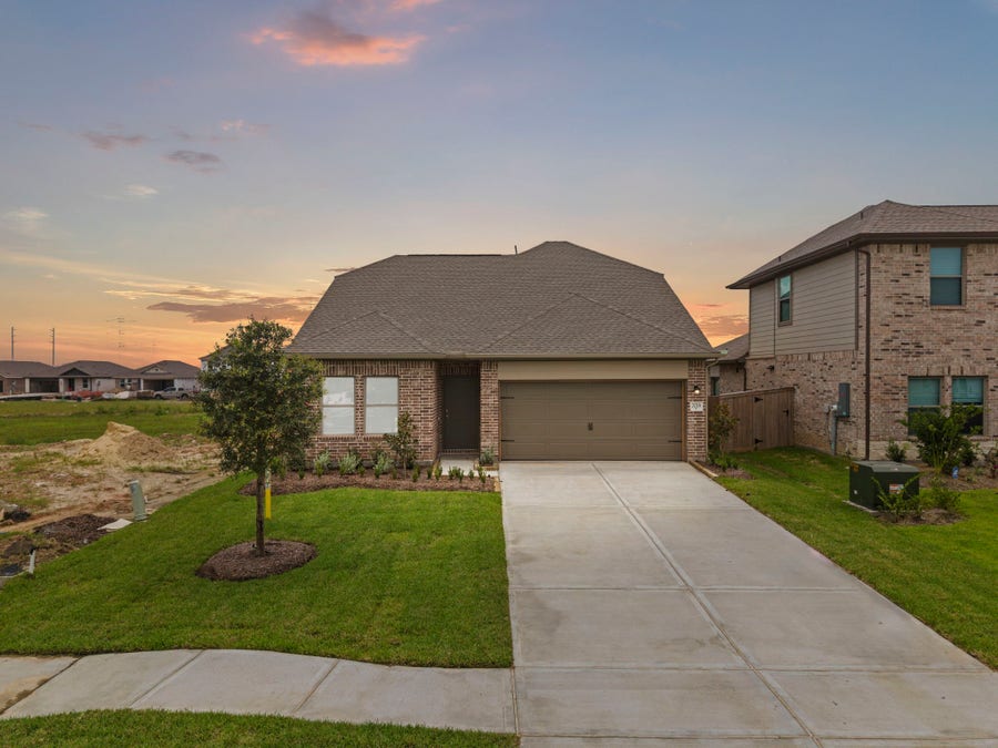 Property photo for 2018 Starlight Street, Angleton, TX