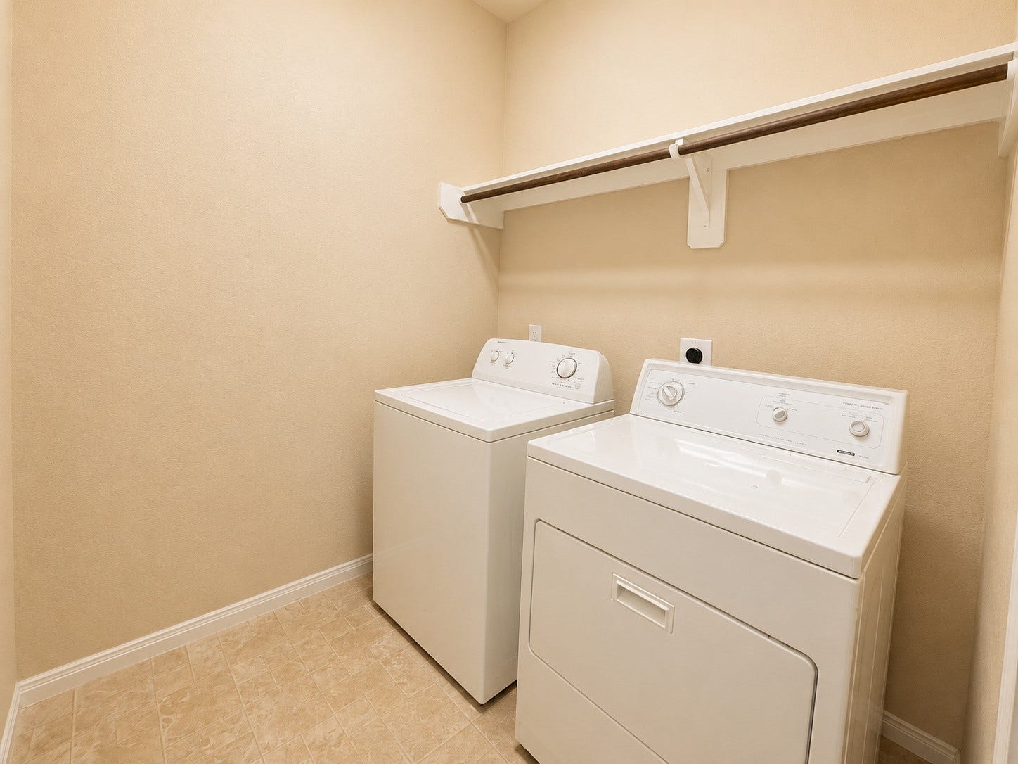 20403 Chatfield Bend Way, Katy, TX 77449 20403 Chatfield Bend Way, Katy, TX 77449