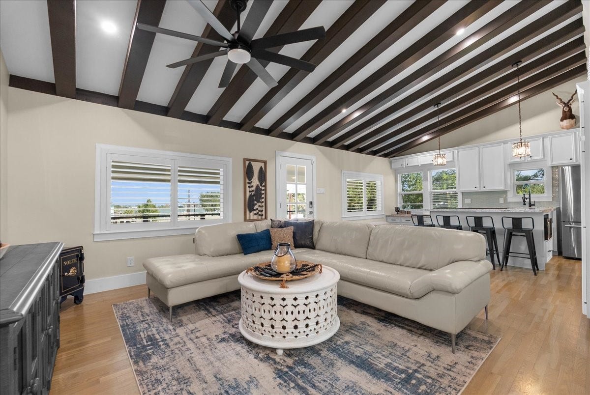 1005 Bryan Avenue, Seabrook, TX 77586 1005 Bryan Avenue, Seabrook, TX 77586